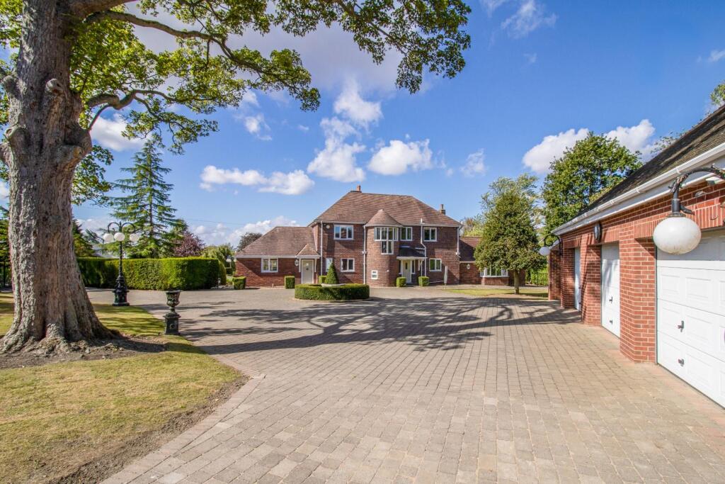 Main image of property: HALLMARK FINE HOMES | Pontefract Road, High Ackworth, Pontefract