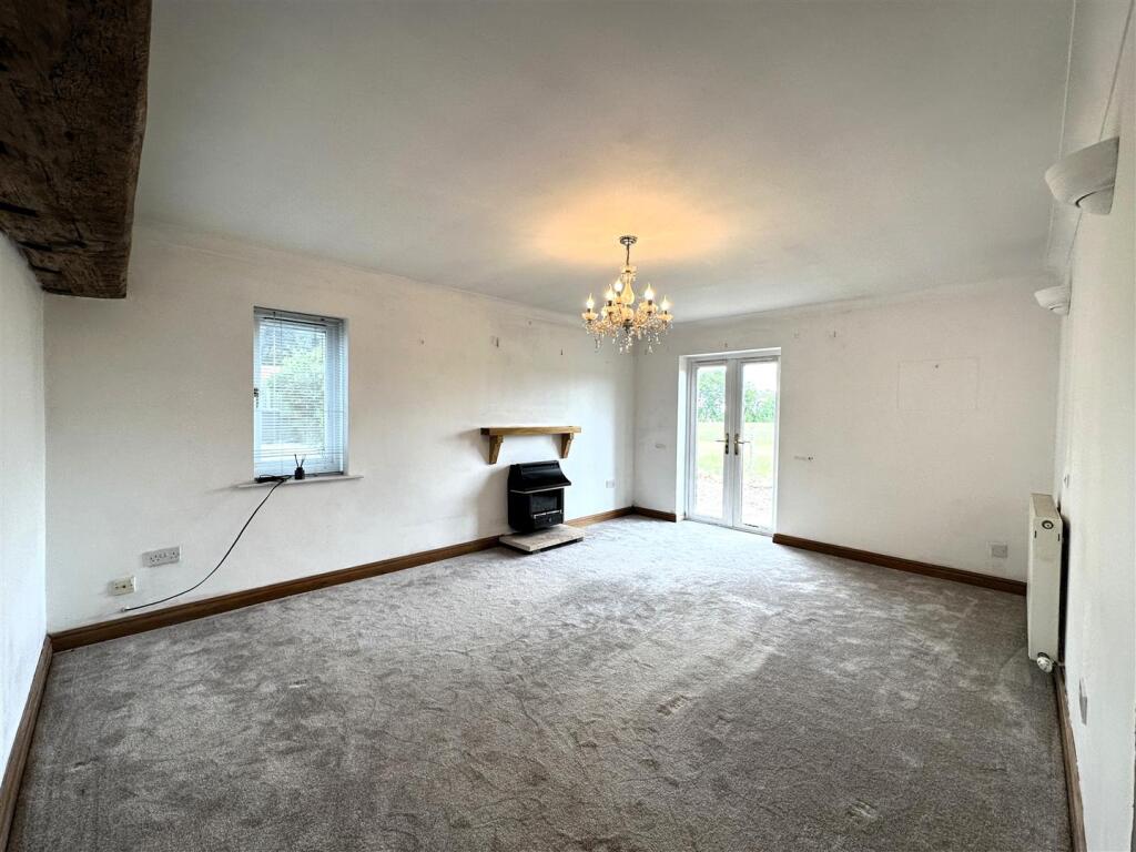 House in York - View 3