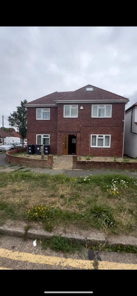 Main image of property: Somerset Waye, Hounslow, Middlesex, TW5