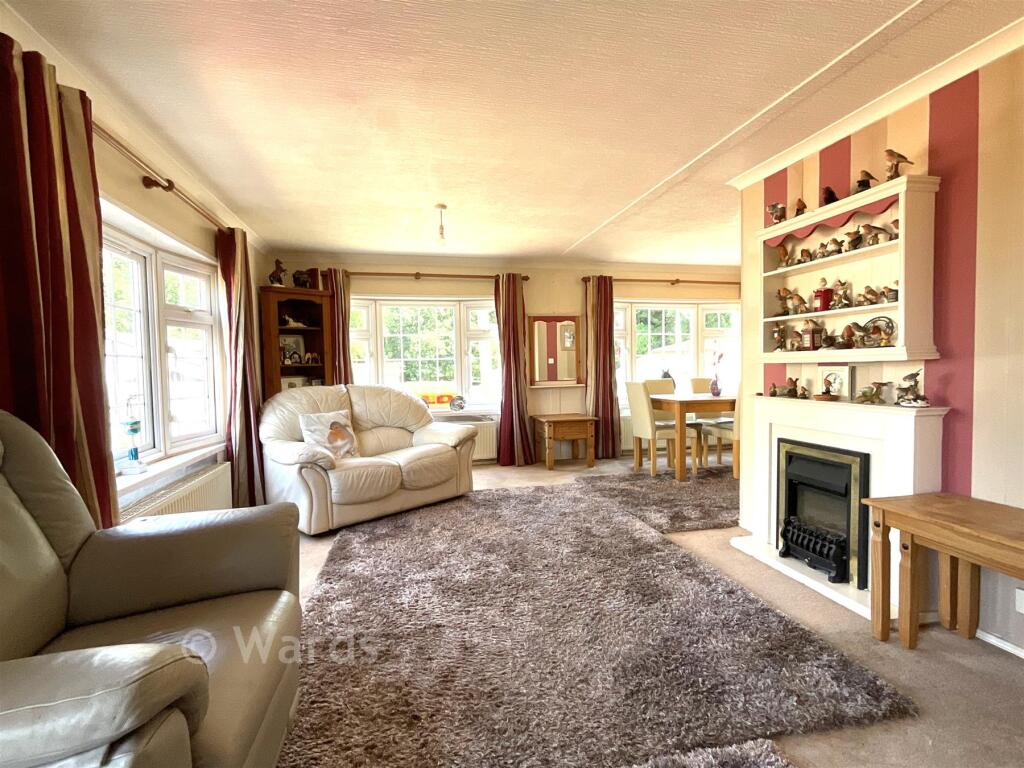 House in Tonbridge - More