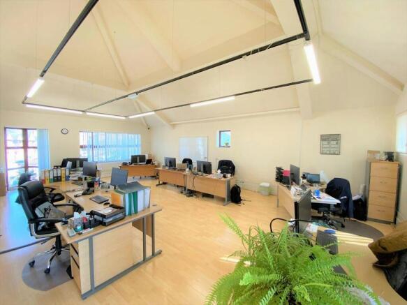 Unit 1 Hounslow Business Park 7.JPG
