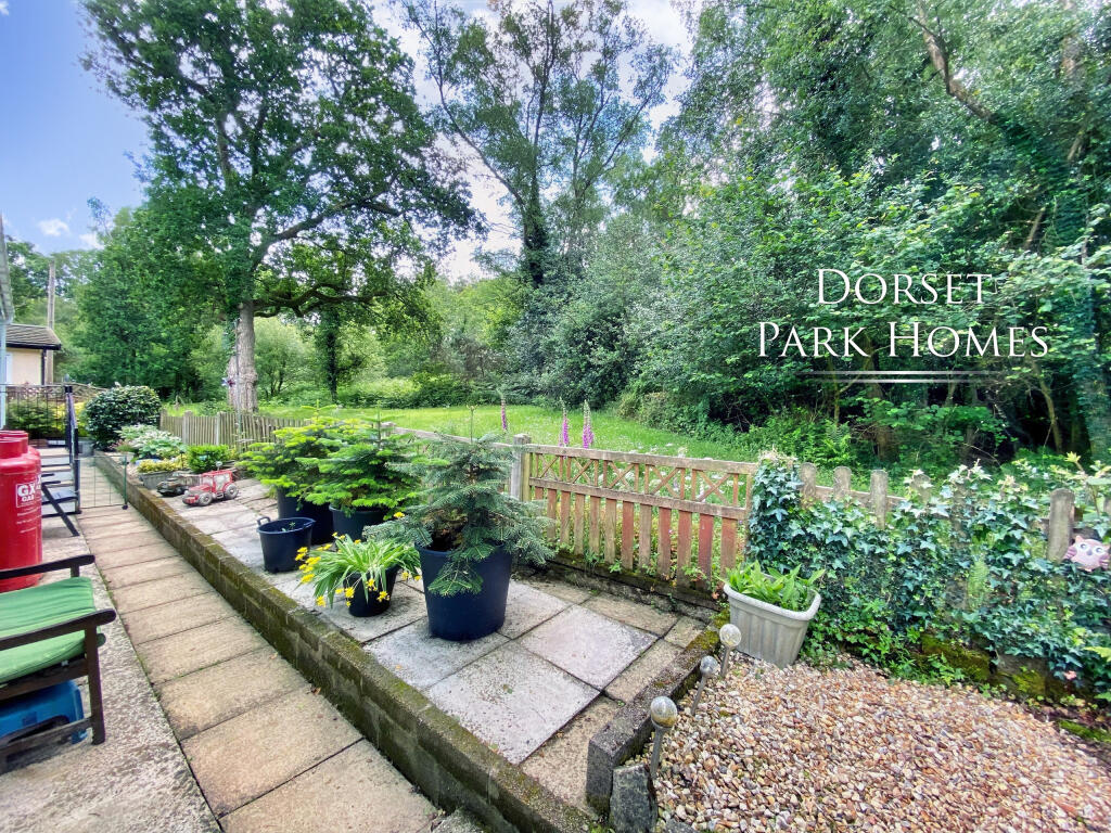 House in Wareham, Silent Woman Park - View 2