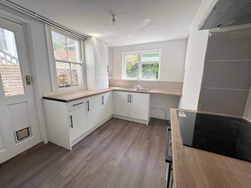 House in Brighton, Queen's Park - View 5