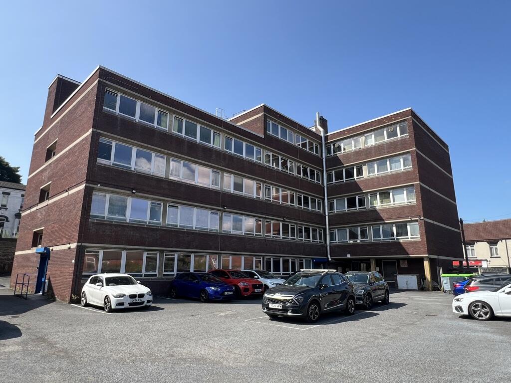 Main image of property: Norton House, Mansfield Road, Rotherham, South Yorkshire, S60 2DR