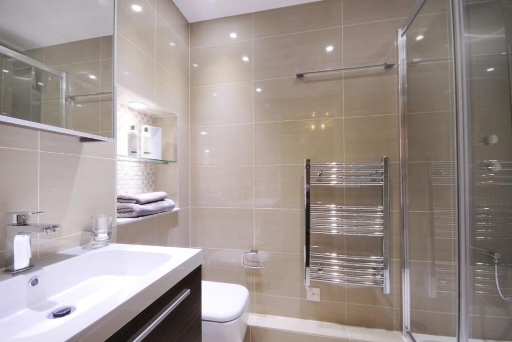 Apartment in London - View 4