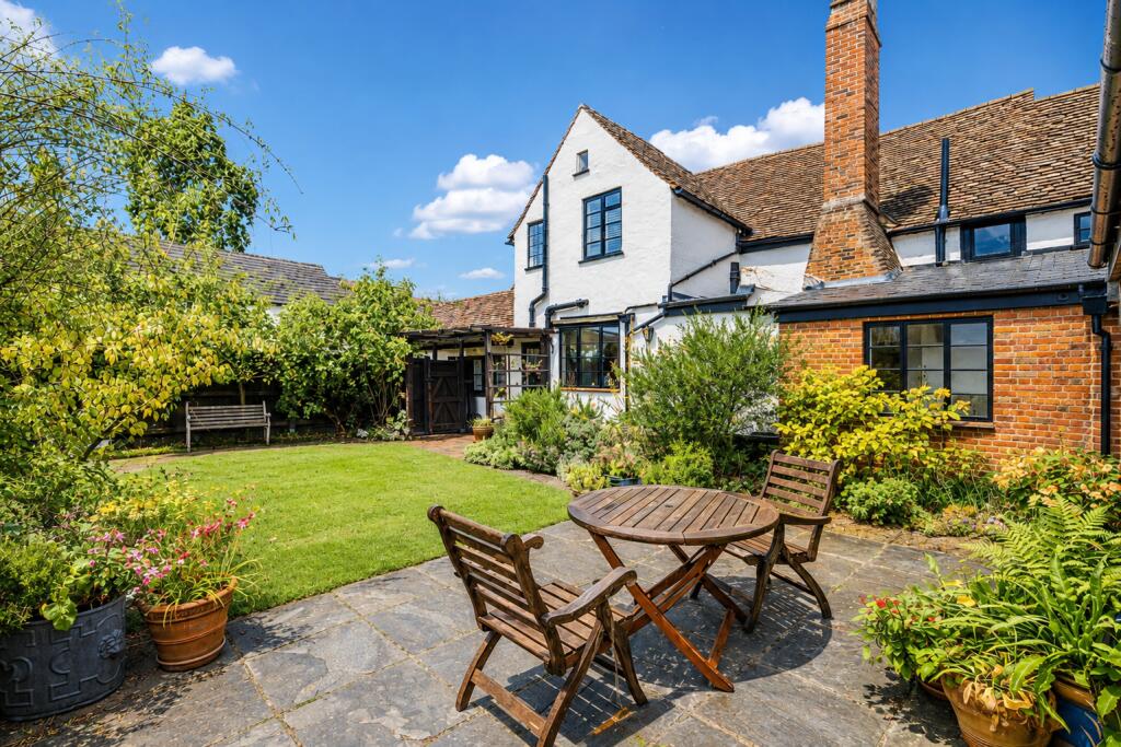 Main image of property: High Street, Wheathampstead, St. Albans, Hertfordshire, AL4