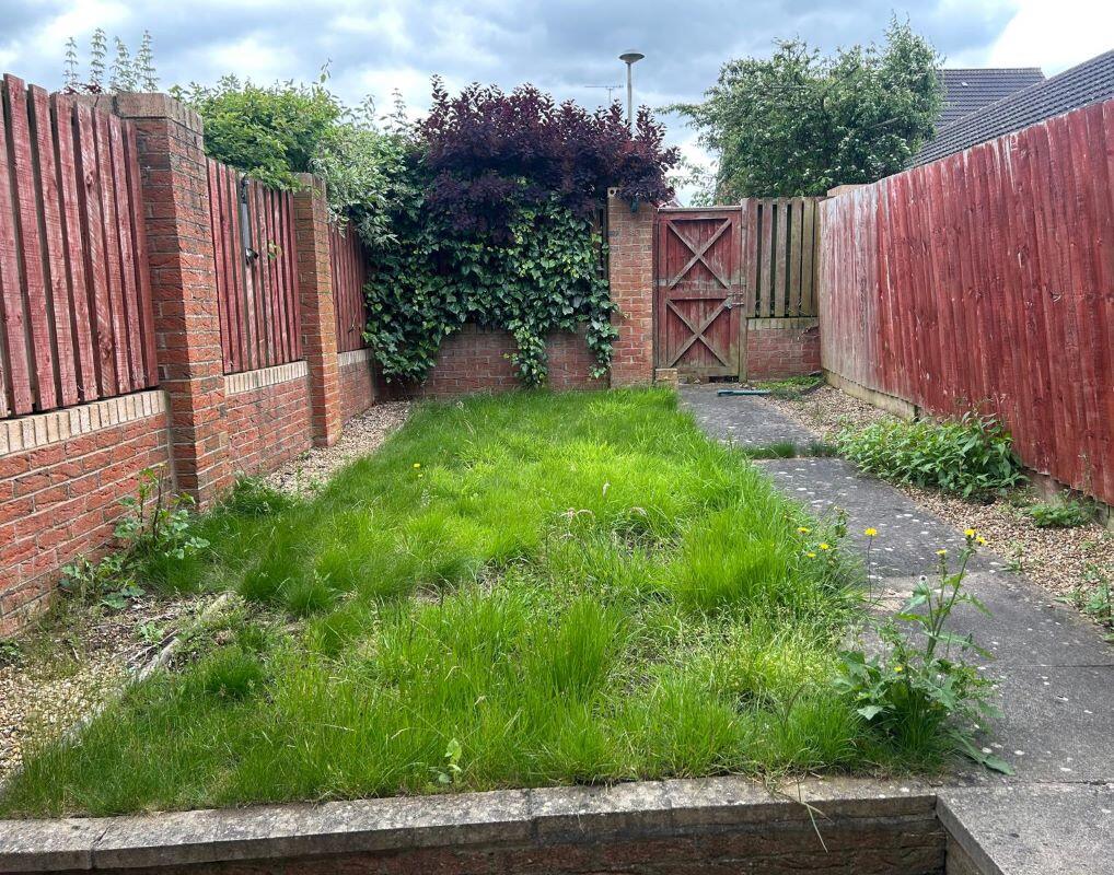 House in Leicester - More
