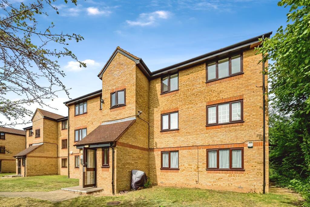 Main image of property: Walpole Road, Slough