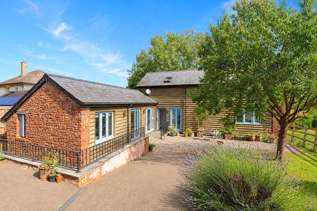 House in Taunton - View 4