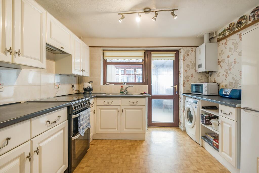 Poolway Place, Coleford photo 2
