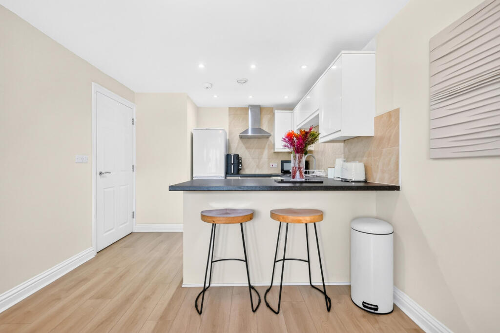 Apartment in Castle Point, Essex - More