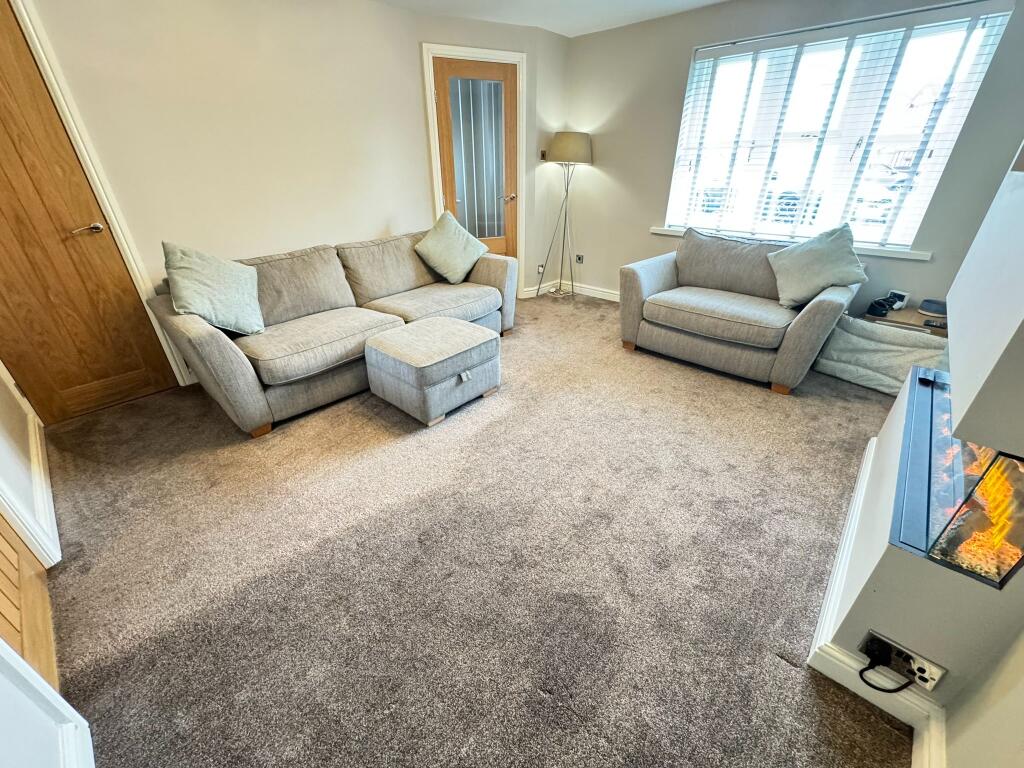 Welland Grove , Willenhall photo 3