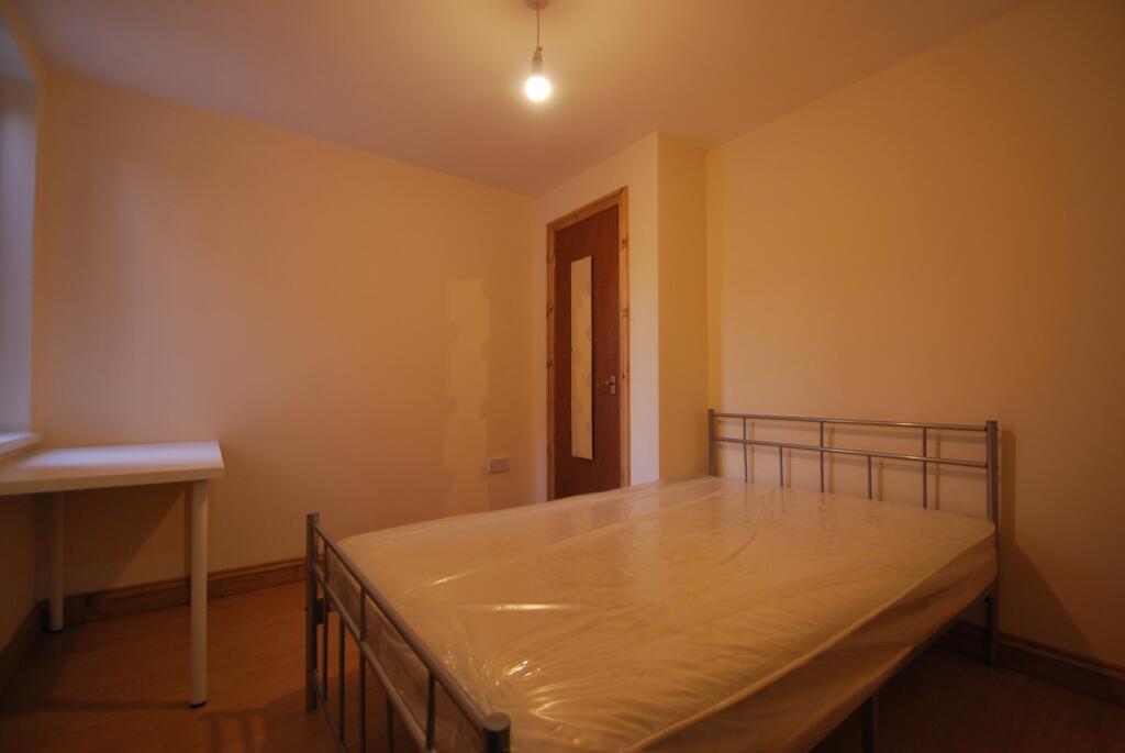 House in Cardiff - View 5