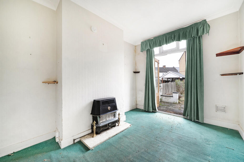 Clarendon Road, London photo 4