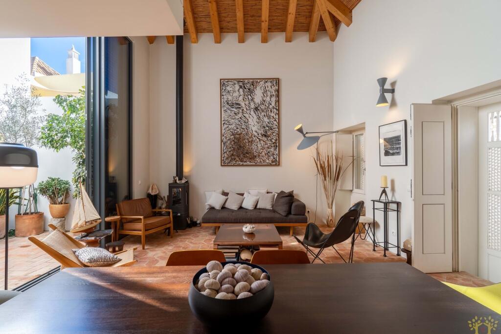 Main image of property: Algarve, Tavira (Santa Maria e Santiago)