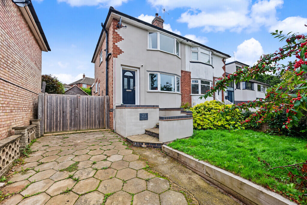 3-bed semi-detached on Wesley Road, Hillmorton, Rugby, £310,000