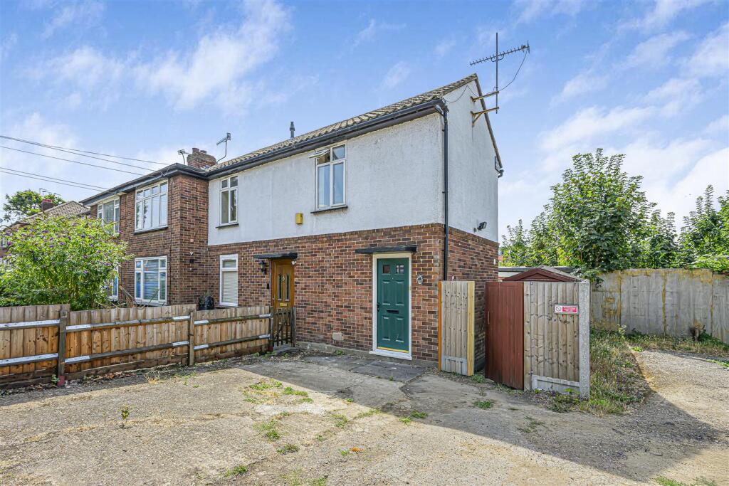 Main image of property: Kings Head Hill, Chingford