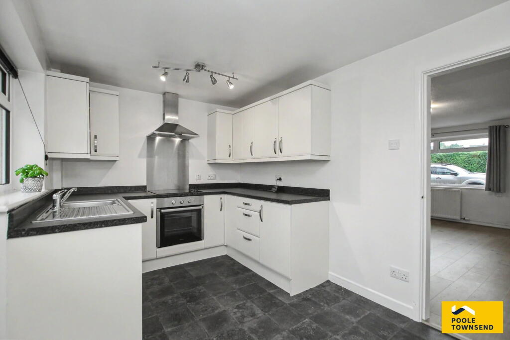 House in Lancaster, Ulverston - More
