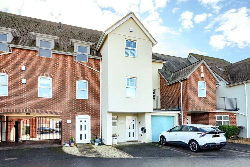 Main image of property: Mudeford, Mudeford, Christchurch, Dorset, BH23