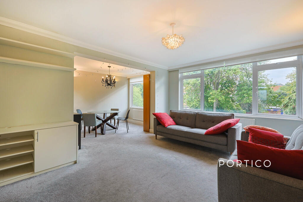 Apartment in London - View 3