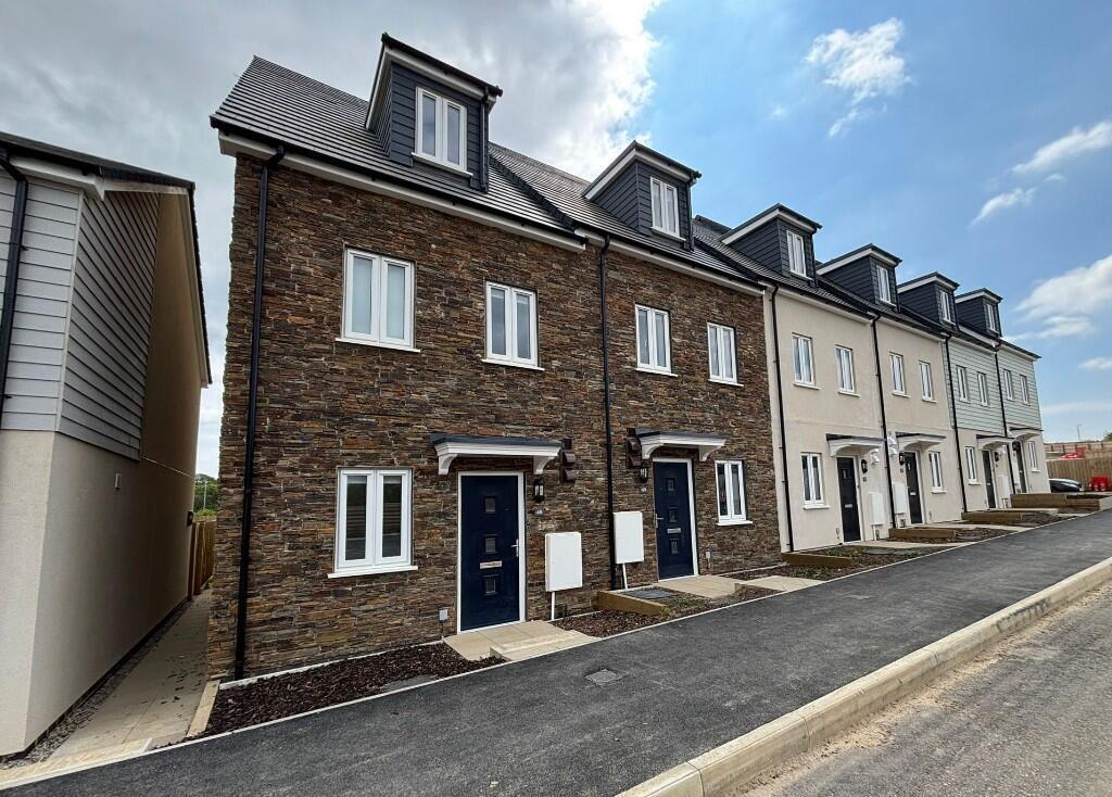 Main image of property: Hyns Golow An Kledh, Camborne, Cornwall, TR14