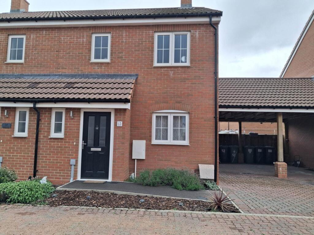 Main image of property: Stadium Close, Stotfold, SG5 4TJ
