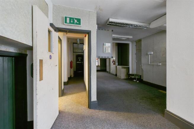 Former Lloyds Bank, 1, High Street Melksham, Wilts