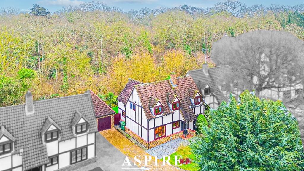 4-bed detached on Video Inside  **Quite Cul-de-Sac** The Firle, Langdon Hills, SS16 6, £650,000
