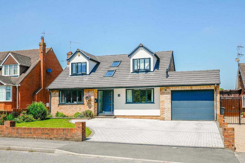 Main image of property: Tilsworth Road, Stanbridge, Leighton Buzzard