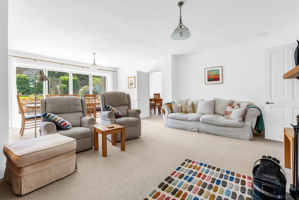 Additional image 9 of Chestnut Walk, Welwyn