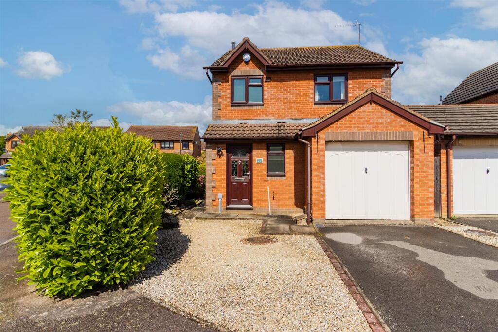 Main image of property: Flying Fields Road, Southam