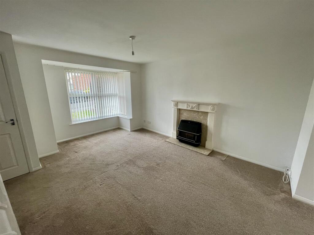 House in Newton Aycliffe, Woodham - More