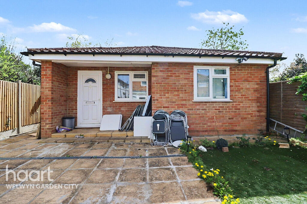 Additional image 25 of Crawford Road, Hatfield