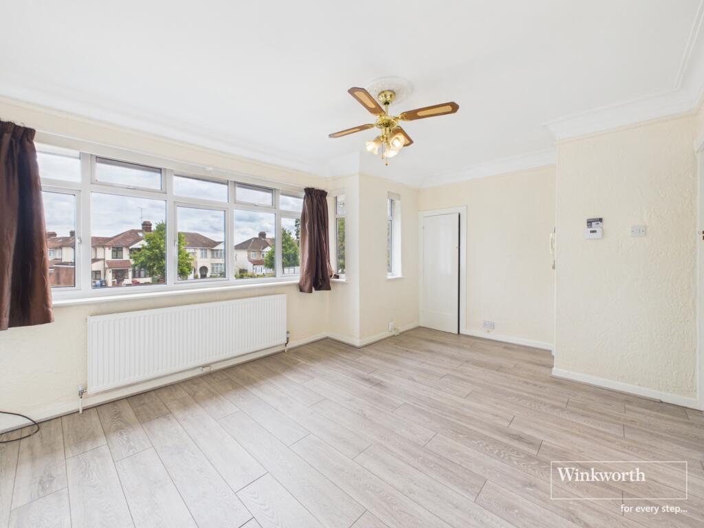 Apartment in London, Preston - View 3