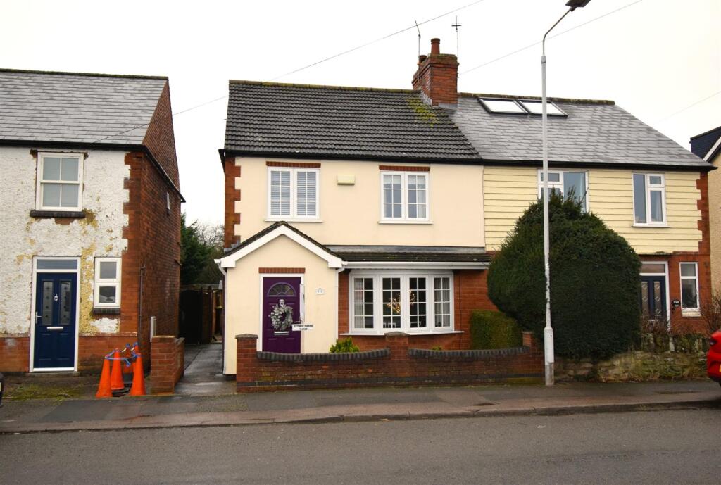 Main image of property: Leake Road, Gotham, Nottingham