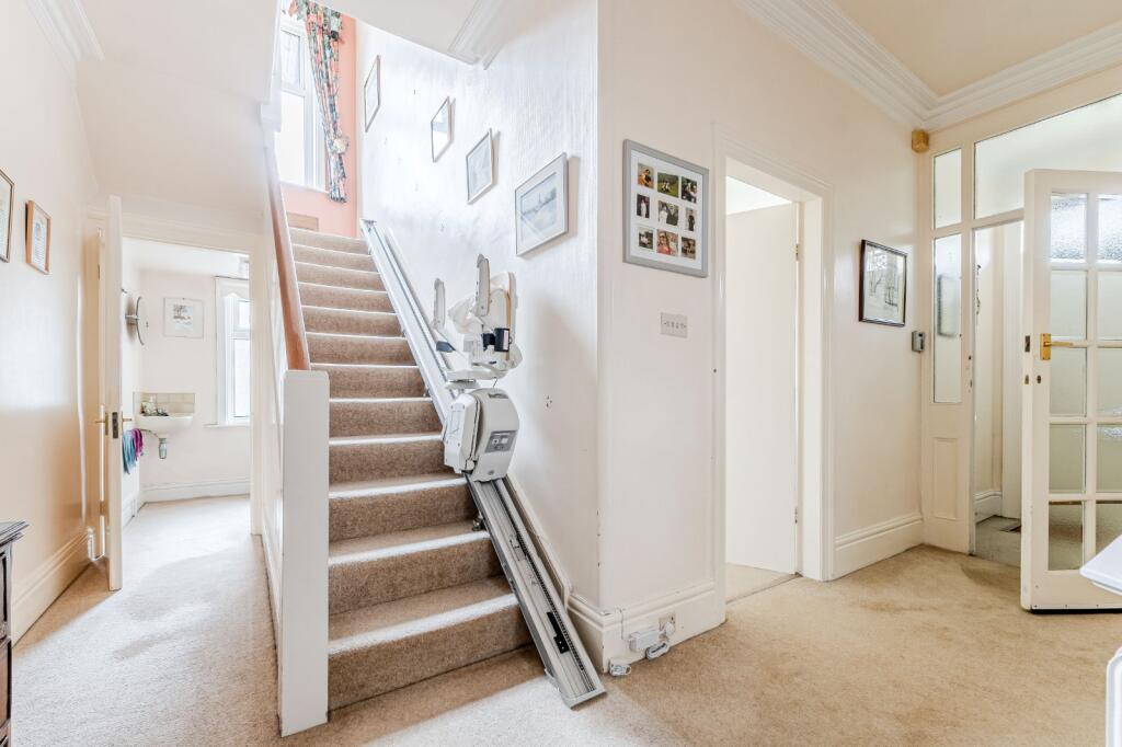 Moorhead Terrace, Shipley, West Yorkshire - View 4