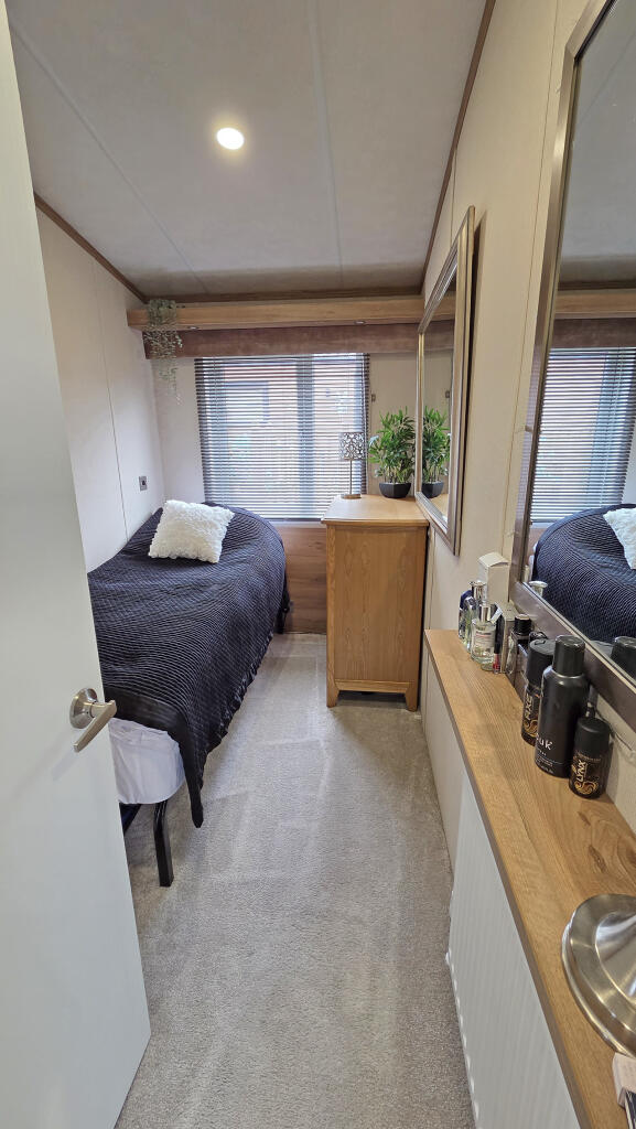 House in Tonbridge - View 5