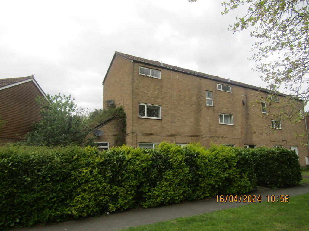 Main image of property: Shortfen 18