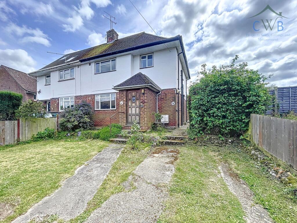 Main image of property: Bishops Close, Nettlestead, ME18