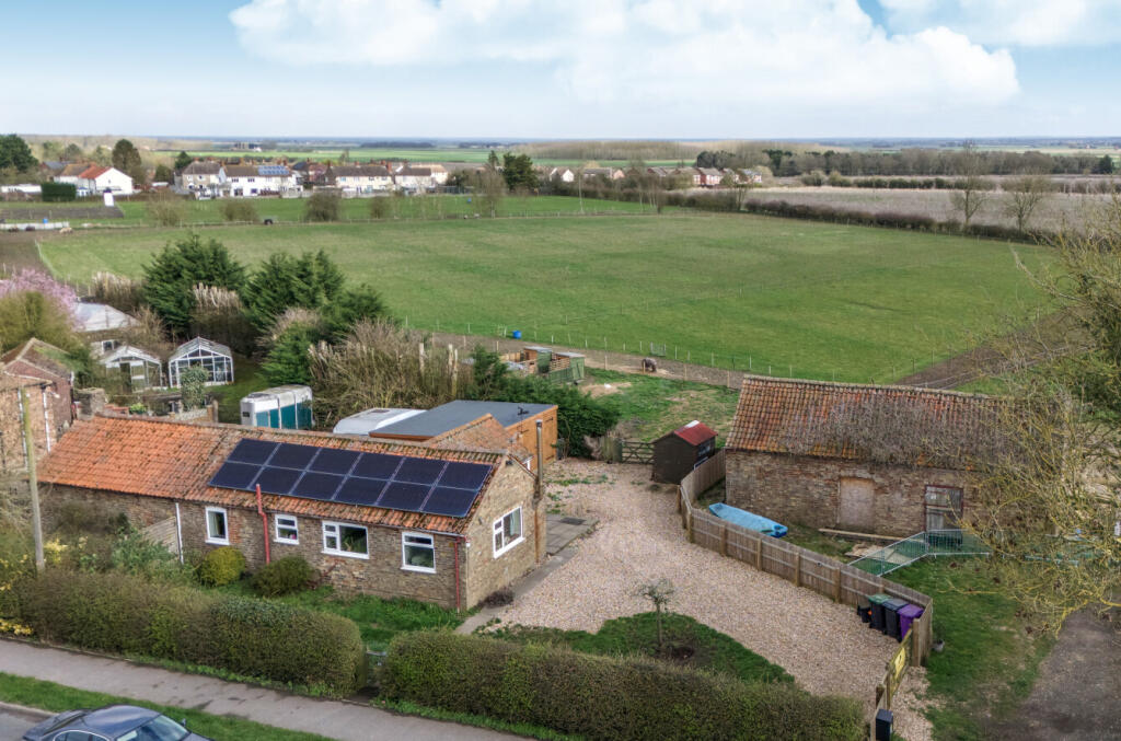 Main image of property: WALCOTT LINCOLNSHIRE