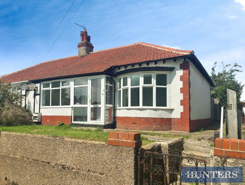 2-bed bungalow on Priory Crescent, Bridlington, £164,950