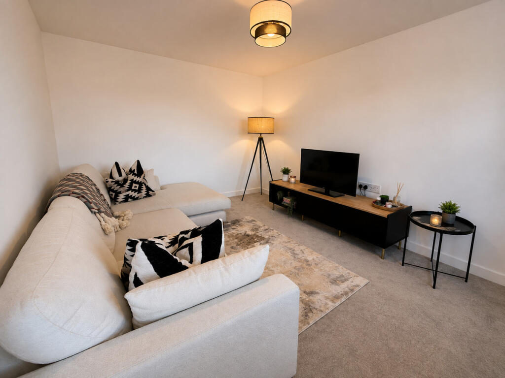 Cleve Wood, Thornbury, BS35 photo 2
