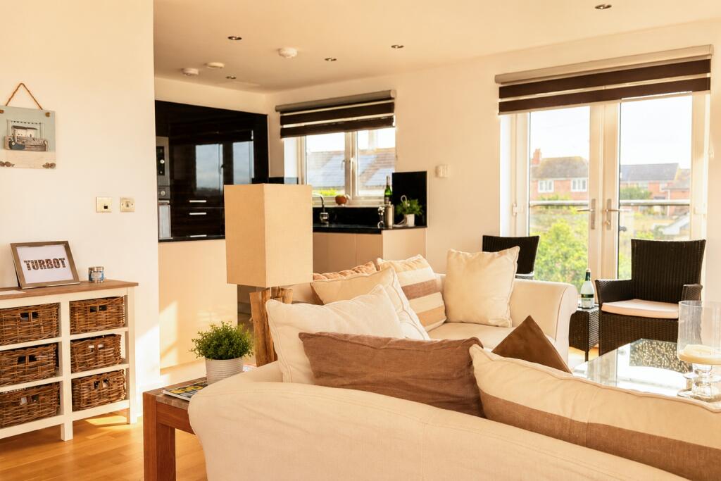 Samphire, Padstow, PL28 photo 5