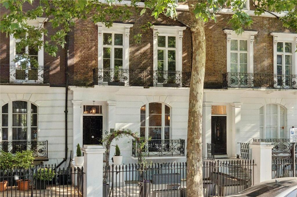 Main image of property: Thurloe Place, London, SW7