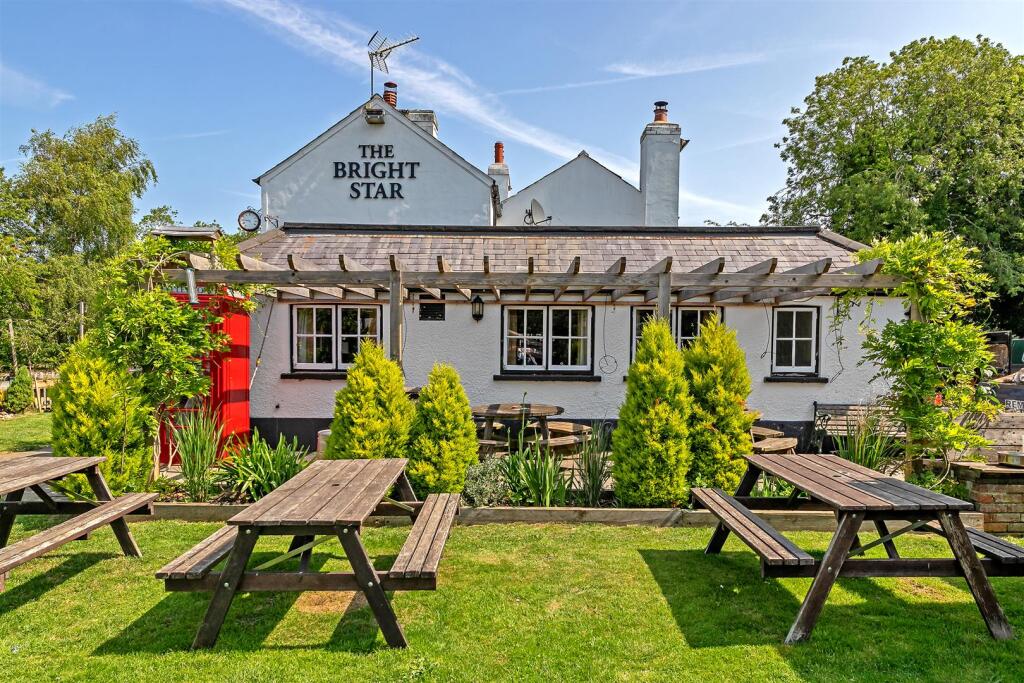 House in North Hertfordshire, Peter's Green, Kimpton - View 5