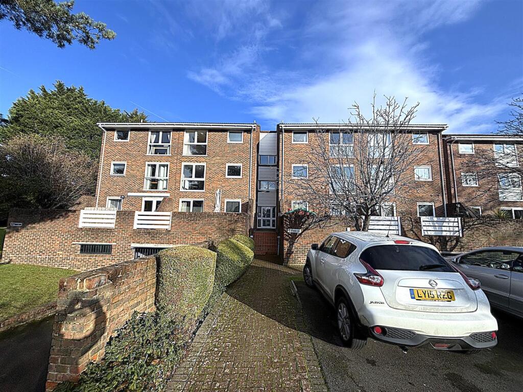 Main image of property: Hayes Lane, Beckenham