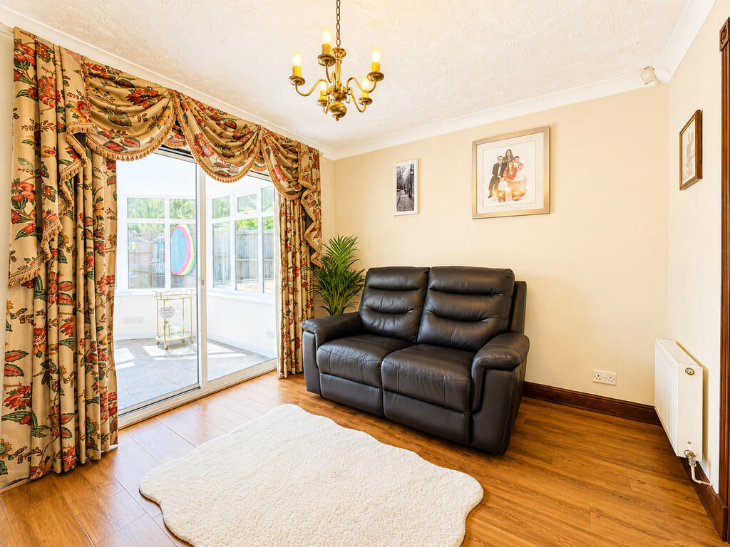 Ellingham Way, Kingsmead, Northwich photo 4