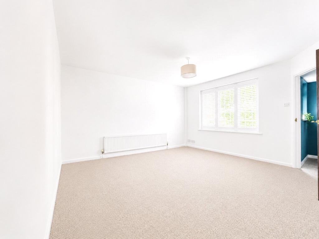 Branscombe Street, London, SE13 - View 4