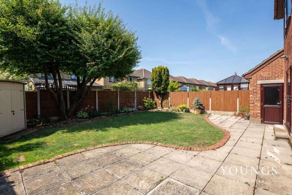 House in Southend-on-Sea - View 4