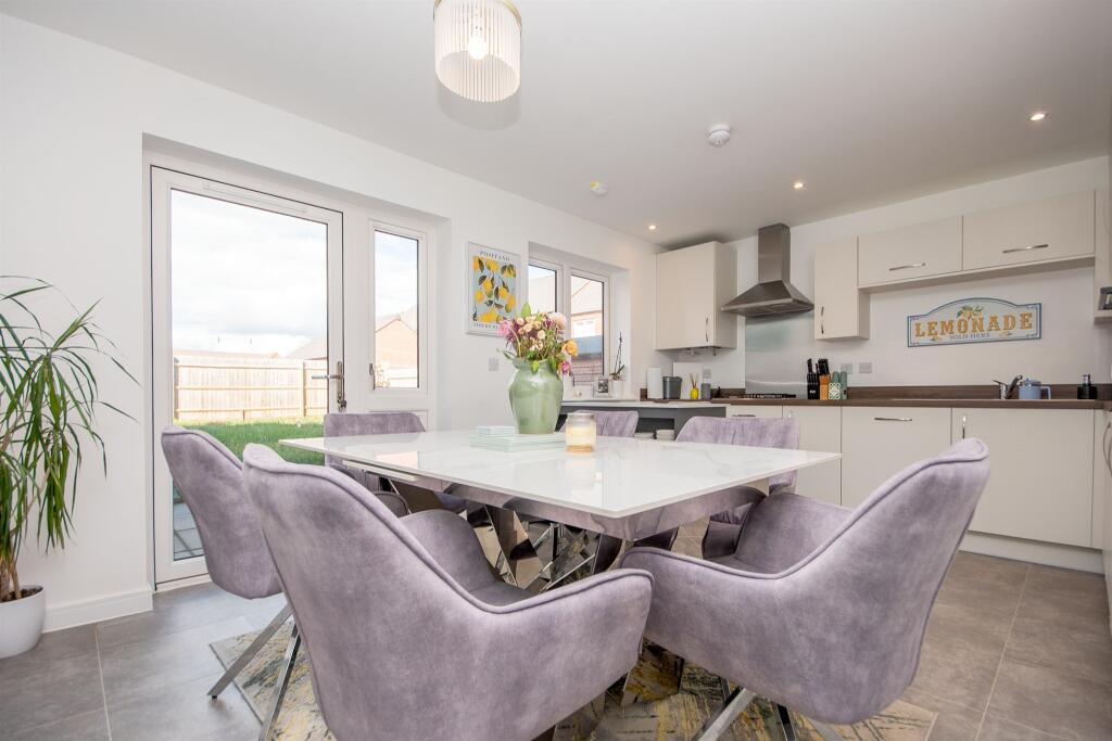 House in Northampton - View 3